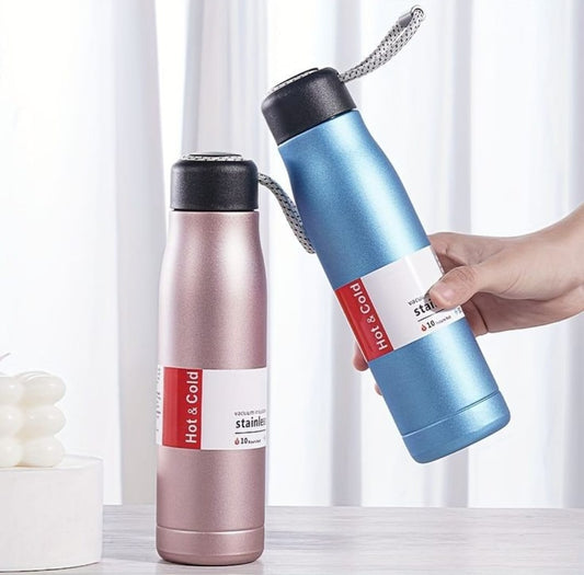 Stainless Steel Insulated Vacuum Water Bottle 550ml, Cola Shape, Leak Proof, with Strong Rope Cap | Hot &amp; Cold Portable Thermos Water Bottle Thermo Mug Stainless Steel Vacuum Flask Mug Insulation Cup (Random Color)